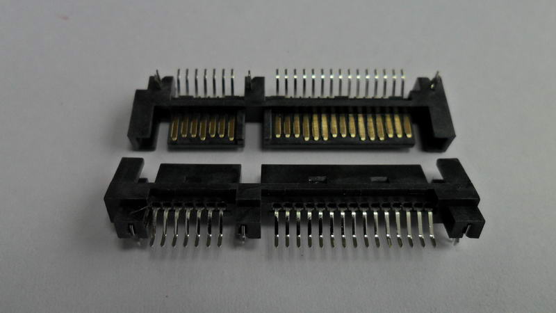 CA22-075 SATA 7+15P 公座 SMT 正向 帶三個(gè)魚(yú)叉3